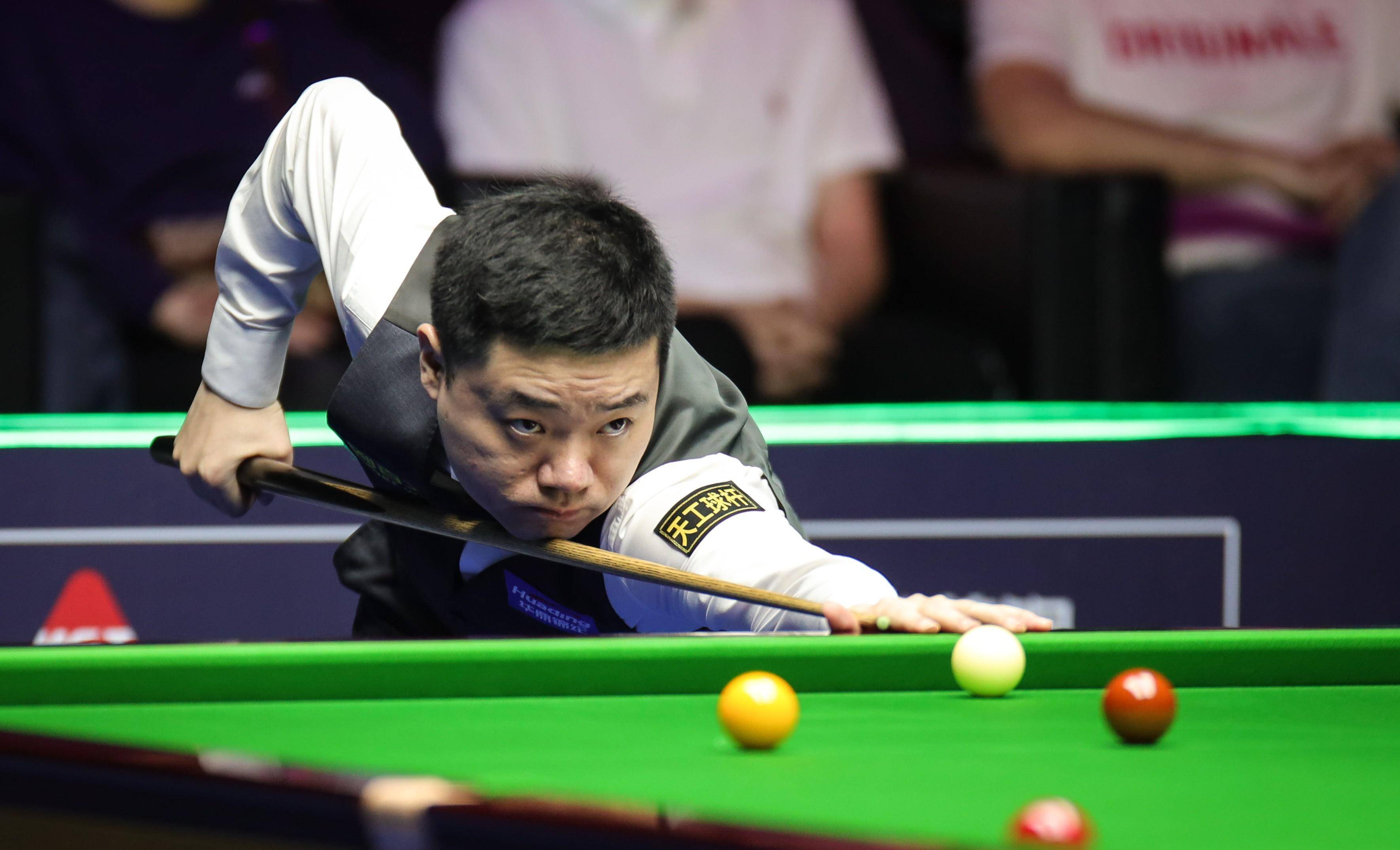 战术磨合以 战术磨合以