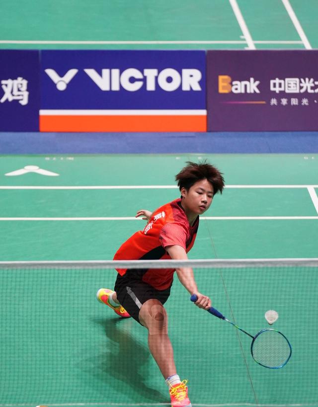 面对高压逼 面对高压逼